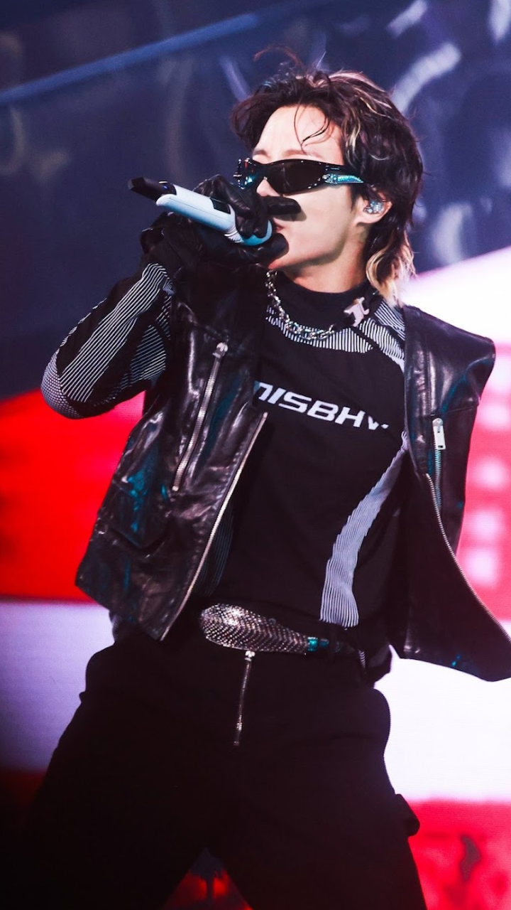 アイドル BTS HOPE ON THE STAGE FINAL WIND VEST BTS J-Hope [HOPE ON