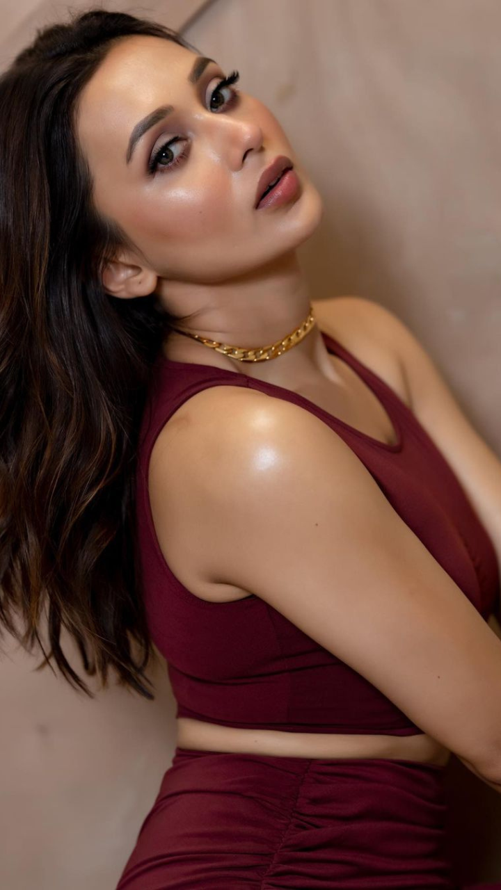 Mimi Chakrabortys Most Jaw-Dropping Looks | Times Now