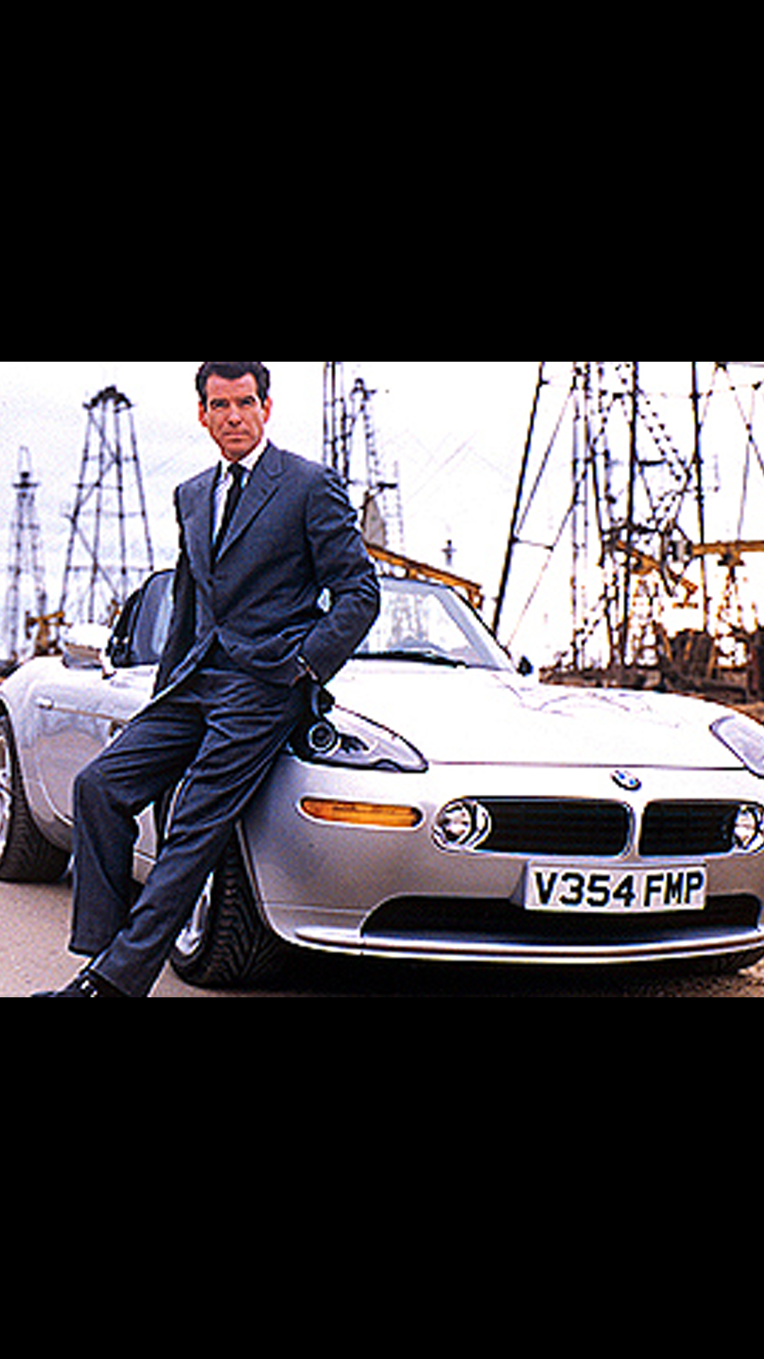 Aston Martin DB5, BMW Z8, Lotus Esprit: 10 Coolest James