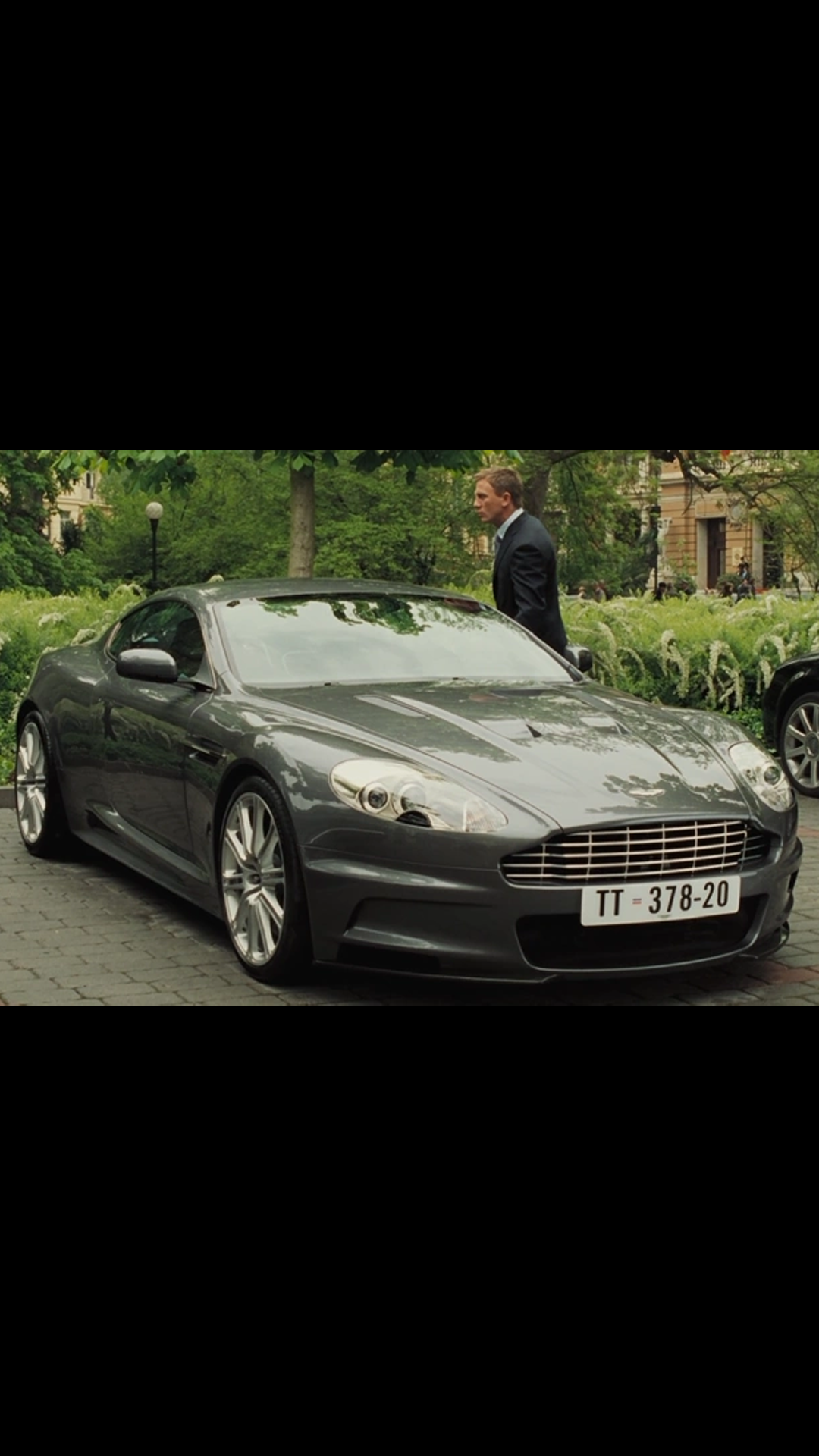 Aston Martin DB5, BMW Z8, Lotus Esprit: 10 Coolest James