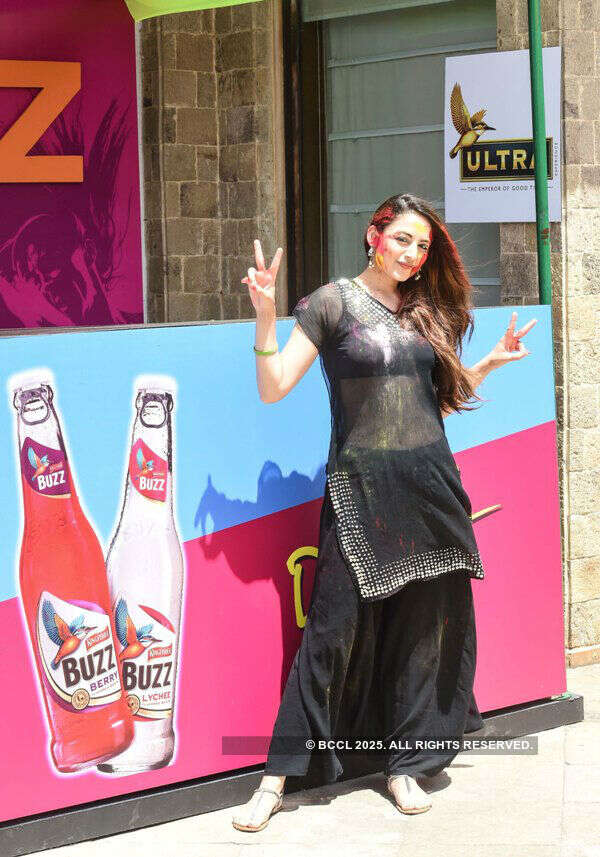Stars Galore at Times Group MD Vineet Jain's Holi Party