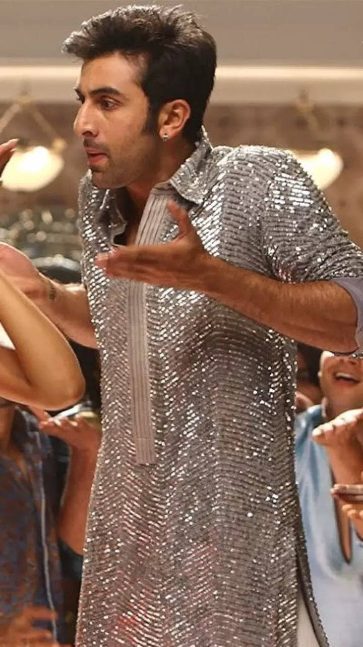 Ranbir kapoor yjhd kurta best sale