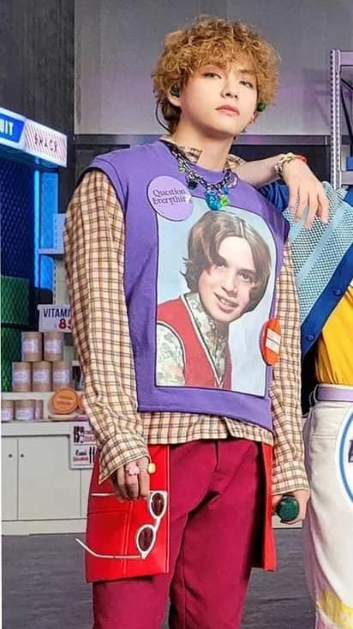 BTS' V-approved quirky shirts to gift your man | Zoom TV