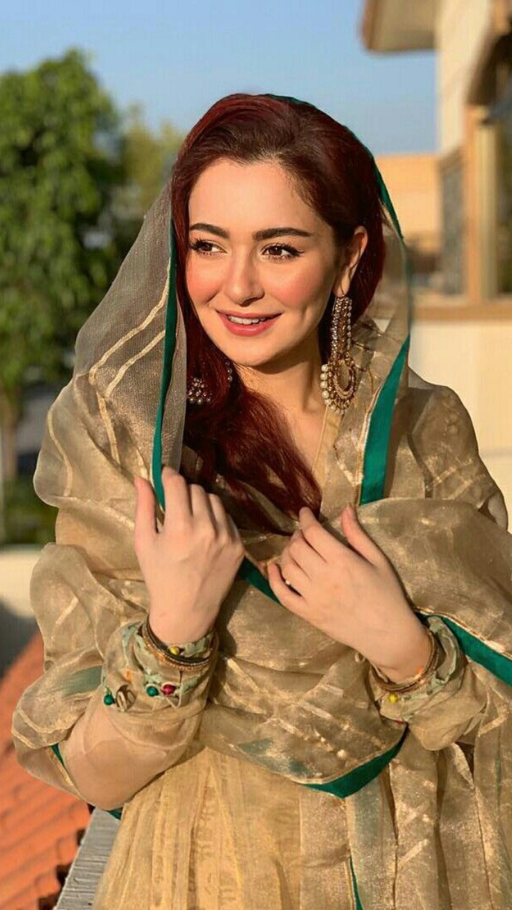 Sharara Suit Design | Hania Aamir Inspired Sharara Suits for EID | Zoom TV