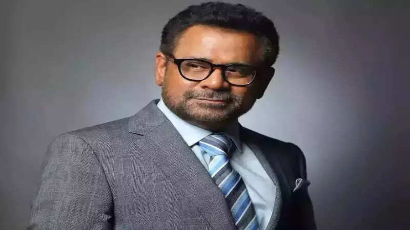 Anees Bazmee roped in for Rs 17 crore for Varun Dhawan starrer superhero film