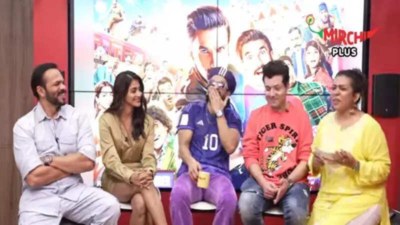 Ranveer Singh, Rohit Shetty, Varun Sharm...