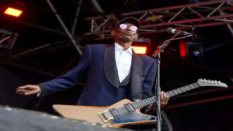 Maxi Jazz, the lead singer of British band Faithless passes away at the ...