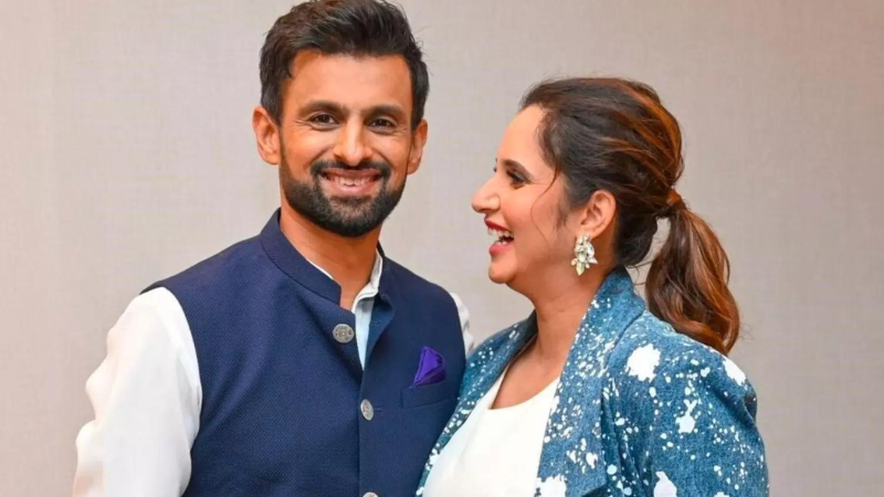 The Mirza Malik Show: Sania Mirza sings Neha Kakkars song, Shoaib Malik cannot stop laughing. Watch