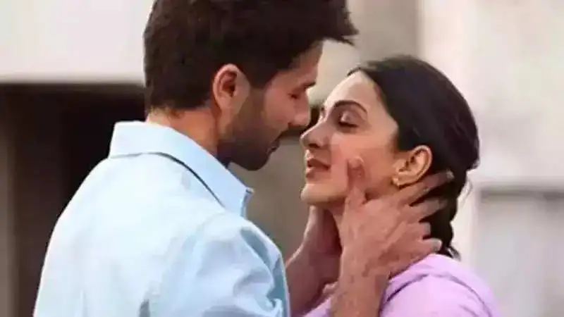 Watch Shahid Kapoor and Kiara Advani having fun ‘Kabir Singh’ style on the sets of Koffee with Karan