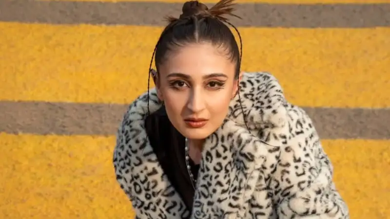 Dhvani Bhanushali marks a bold new pop era with new single ‘Rico Rico’