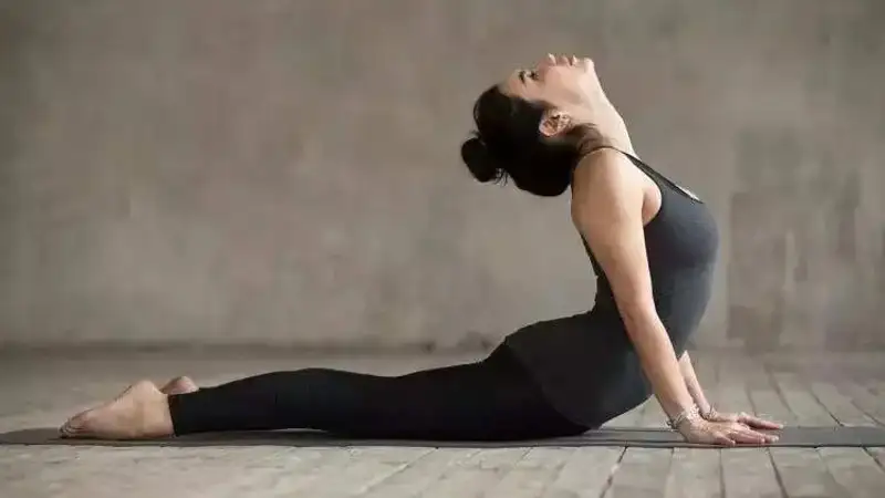 Lung Health and Yoga: फेफड़ों के स्वास्थ्य के लिए योग की भूमिका।