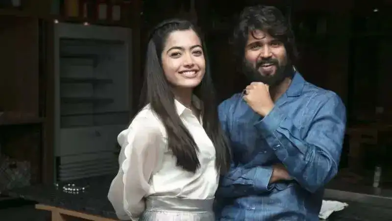 Rashmika Mandanna's Maldives selfie makes fans question about rumoured partner Vijay Deverakonda