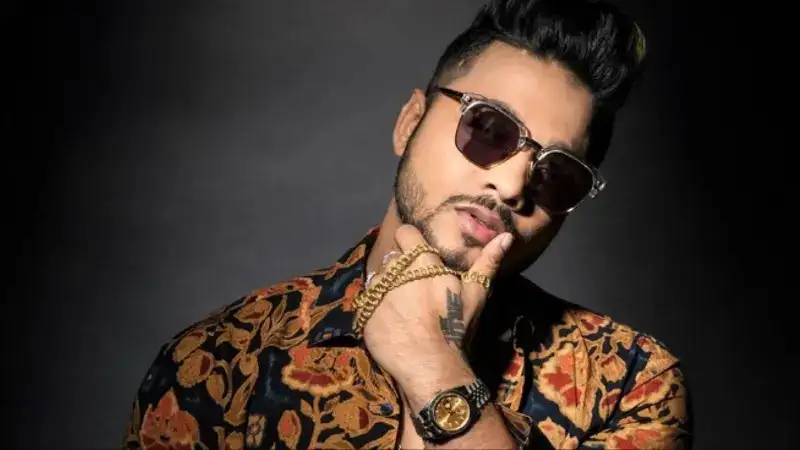 Raftaar on MTV Hustle controversy: Keep calm and be patient