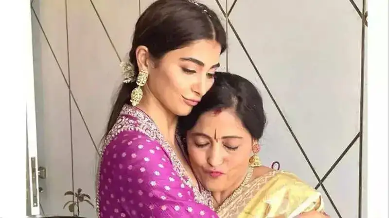 Pooja Hegde’s mom says how the former looks best with Allu Arjun, Hrithik Roshan and Salman Khan