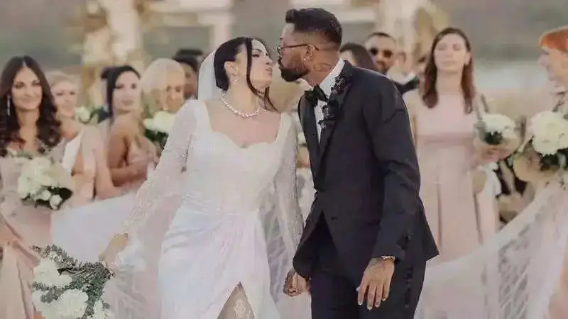 Hardik Pandya and Natasha Stankovic have a beautiful white wedding to celebrate Valentine's Day. First pics out!