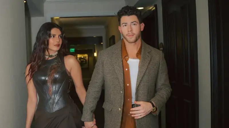 Is Nick Jonas wearing a ‘Mangalsutra bracelet’? Check video