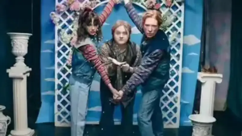 83-year-old grandfather in ‘Opalite’ video says he had ‘no idea’ who Taylor Swift was