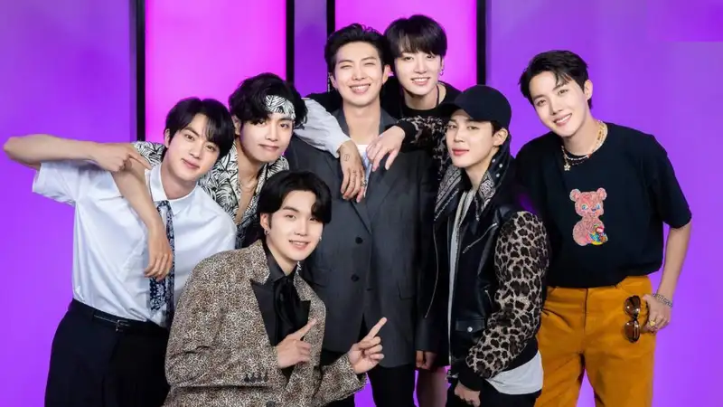 ​BTS reunites in New York for its first full-group U.S. performance in four years​