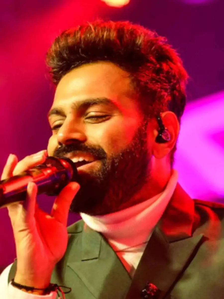 10 Singers who participated in 'Jhalak Dikhhla Jaa'