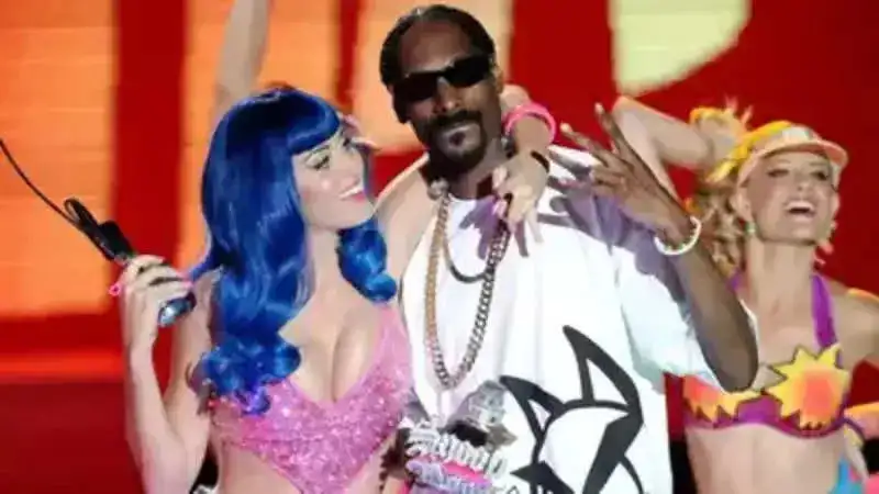 Snoop Dogg’s collab with Katy Perry earns him first Diamond Certification