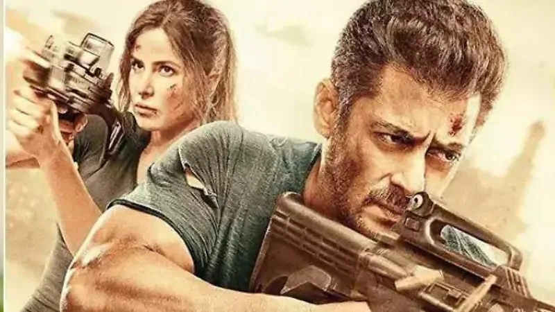 Katrina Kaif, Salman Khans Tiger 3 trailer to be attached with Shah ...