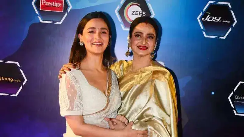 Dadasaheb Phalke International Film Festival Awards 2023: Alia Bhatt to Varun Dhawan and more celebs grace the carpet