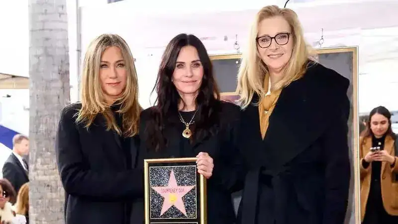 Jennifer Aniston has the most heartfelt birthday wish for ‘FRIENDS’ co-star Courteney Cox