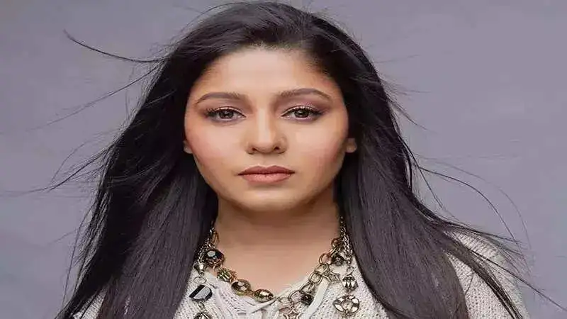 World Music Day: Sunidhi Chauhan's melodious trail from childhood to stardom as she becomes a Mirchi RJ