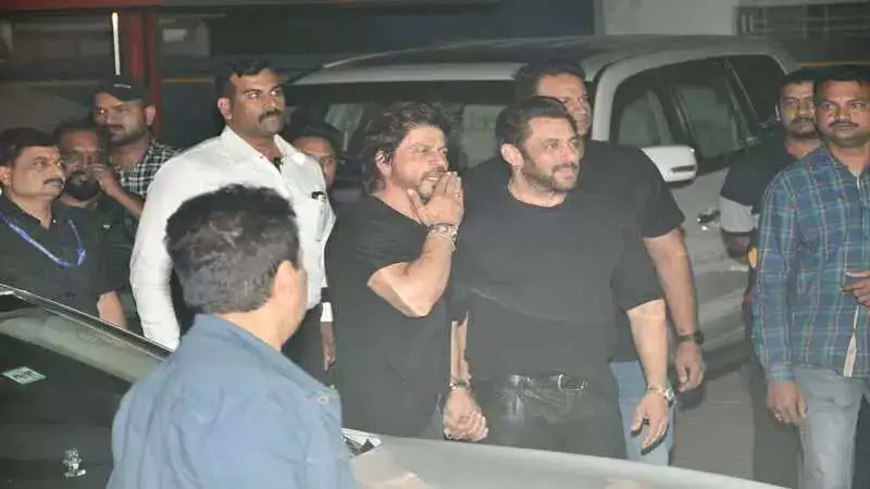 Shah Rukh Khan arrives in style to celebrate Salman Khan’s 57th birthday