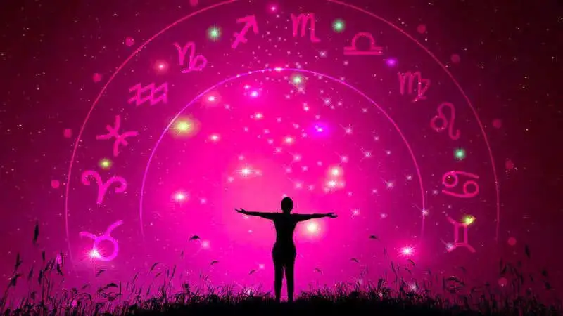 Horoscope predictions for 24th February, 2023: Today is a good day with money for Aquarius!