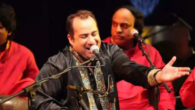 6 Filmy Love Songs by Ustad Rahat Fateh Ali Khan That Have Made Us Cry Buckets