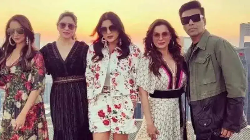 Karan Johar spills the beans about Ananya, Suhana, Navya, and Shanaya’s group chat