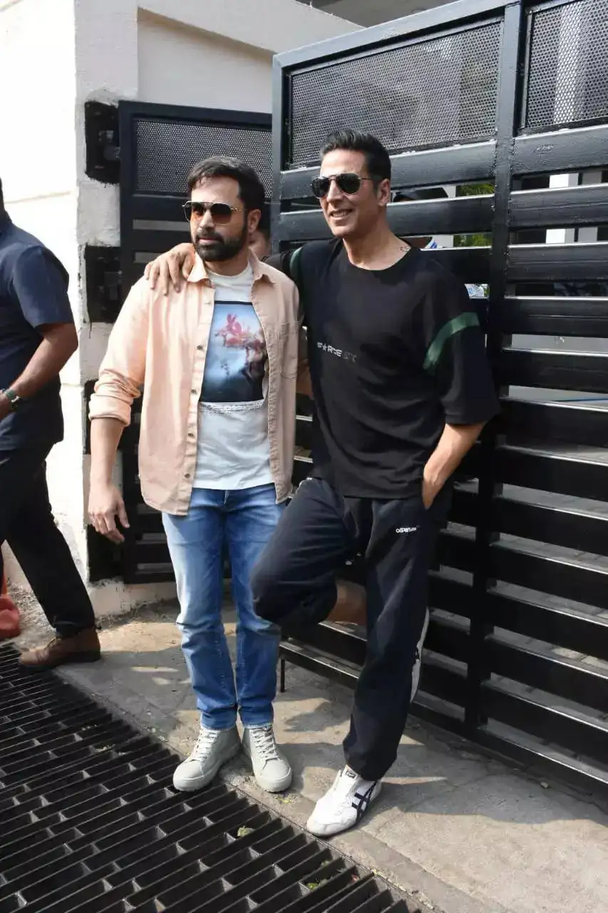 Akshay Kumar and Emraan Hashmi (3).