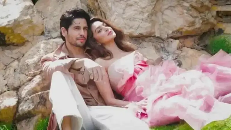 Sidharth Malhotra, Kiara Advani’s 'Adal Badal' put on hold. Details inside