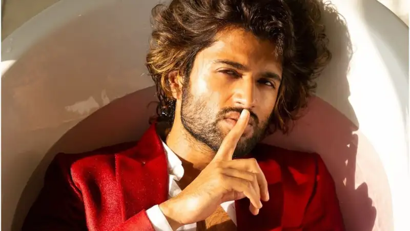 Vijay Deverakonda keeps his promise to send 100 people on an all funded trip. Check out the location!