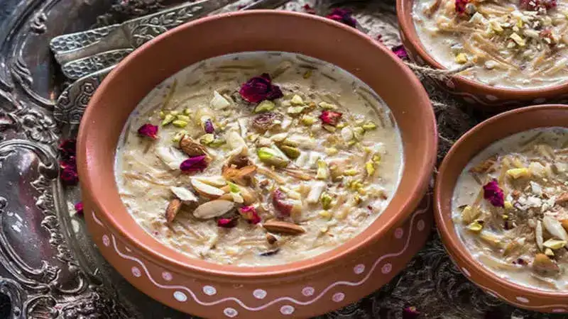 Yummy Hyderabadi sheer khurma recipe for Eid