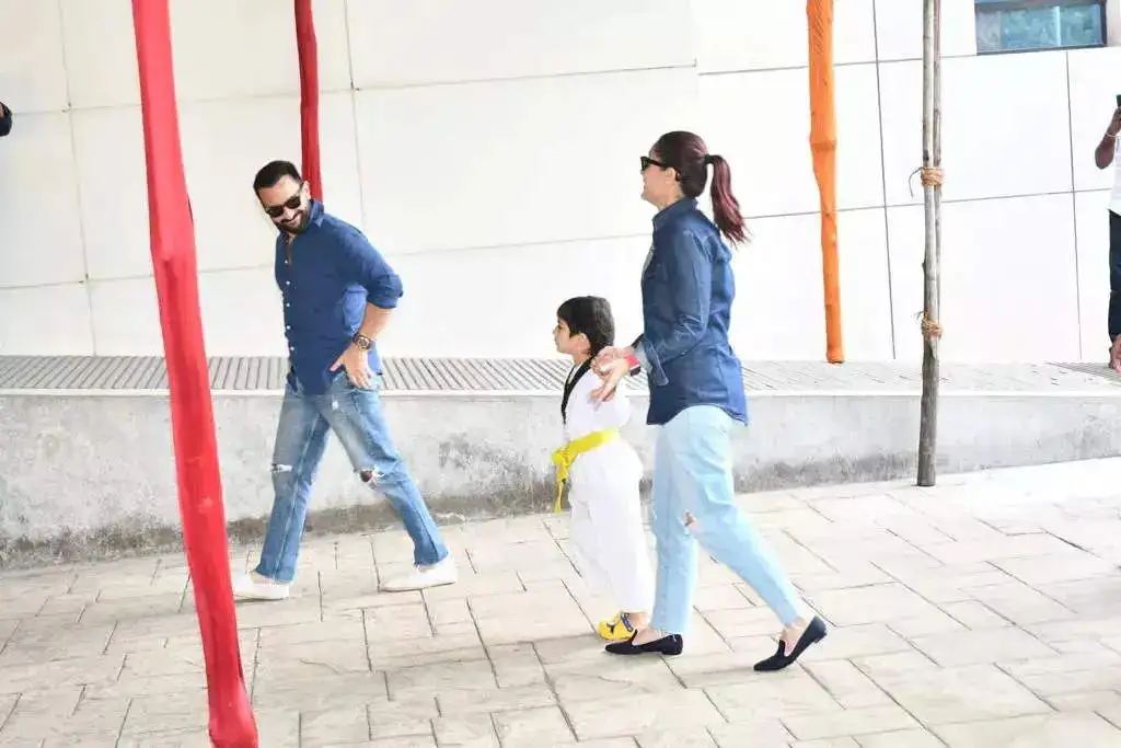 Kareena Kapoor Khan with taimur and saif ali khan