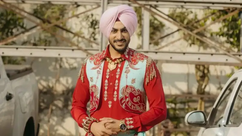 Punjabi singer Rajvir Jawanda passes away at 35 after tragic road accident