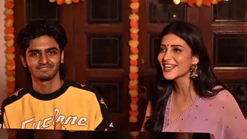 Sai Abhyankkar and Shruti Haasan drop unplugged version of Pavazha Malli