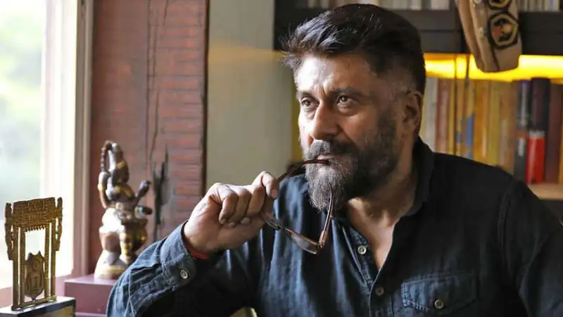 Vivek Agnihotri calls for a removal of “Kings, Badshahs, Sultans” from Bollywood in a dig at SRK and Salman Khan