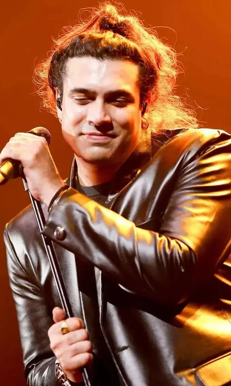 Who Is No 1 Singer In India - Infoupdate.org