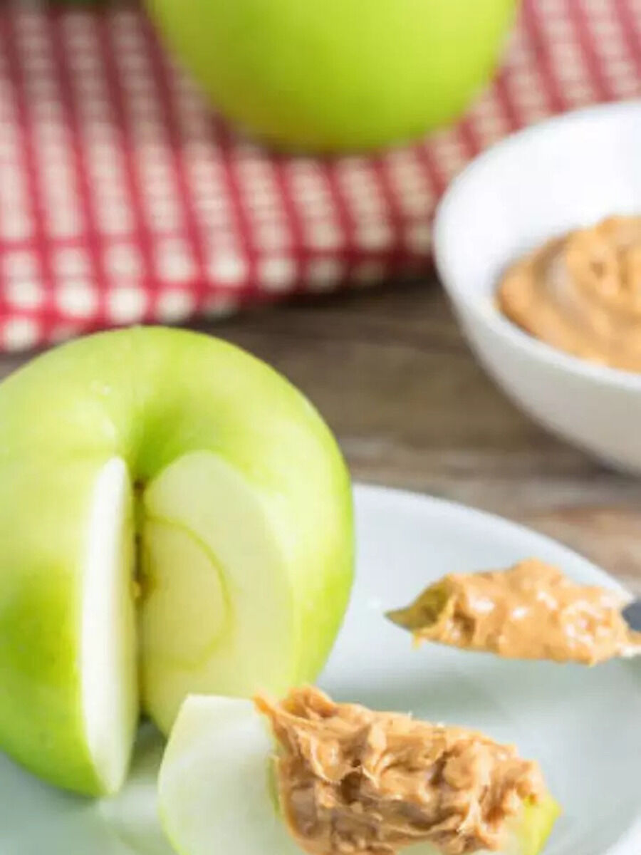8 Snacks Made With Superfoods For Weight Loss | Times Now