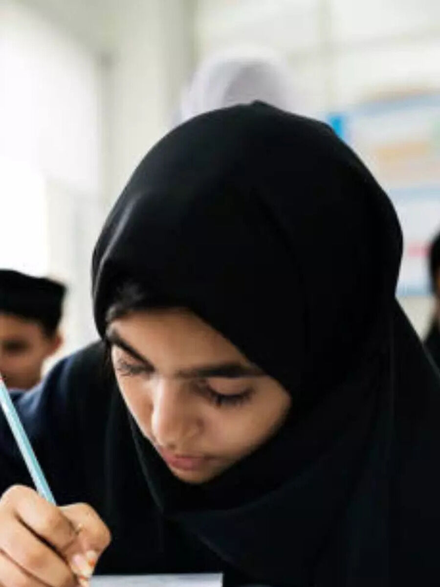 How Maths taught In pakistan Schools, after knowing laughing | Times ...