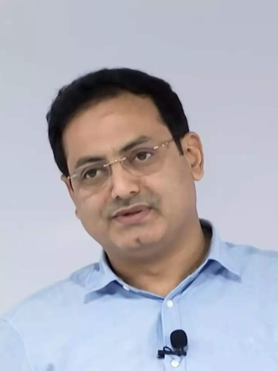how-many-hours-should-a-student-sleep-vikas-divyakirti-sir-smart-reply