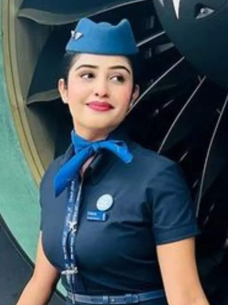 what-is-the-salary-of-air-hostess-in-business-class-know-air-hostess
