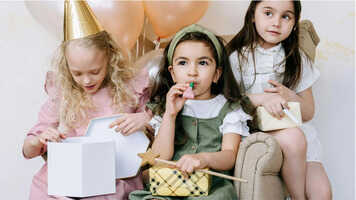 अपनी बेटी के ख़ास दिन को बनाएं और भी यादगार इन गिफ्ट्स के साथ