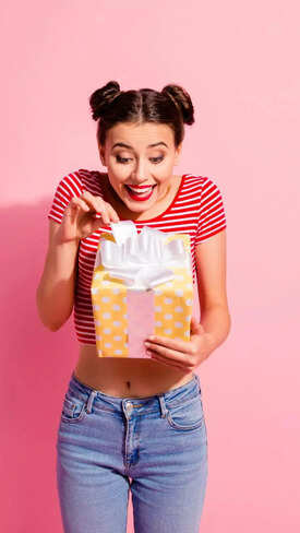 गिफ्ट फॉर वुमेन