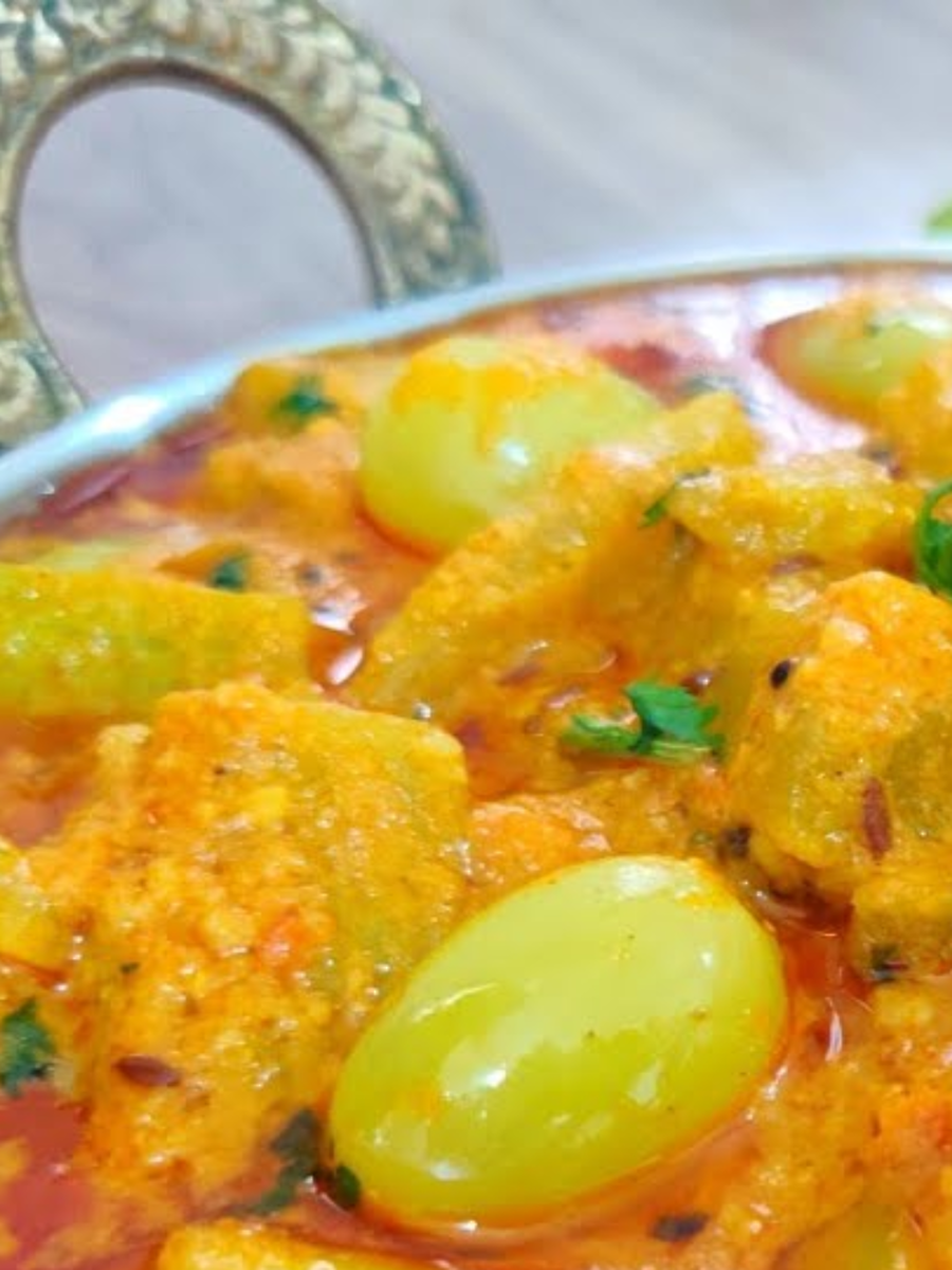 Angoor Makhana Sabzi With Laccha Paratha For A Delightful Winter Lunch ...