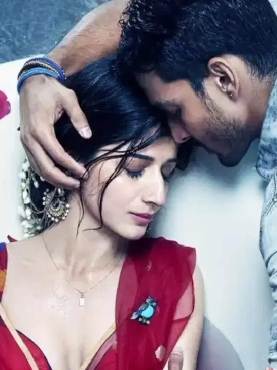 Amid Sanam Teri Kasam Success, 8 Bollywood Films That Deserve To Re-Release
