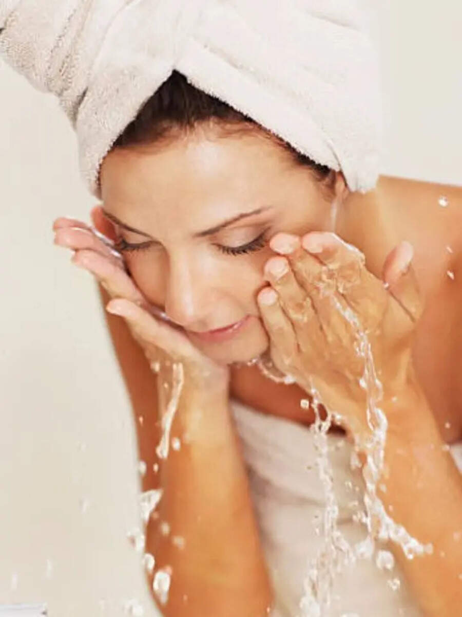  Summer Skincare: கோடையில் எத்தனை முறை முகம் கழுவ வேண்டும்? இங்கே தெரிந்து கொள்ளுங்கள் 